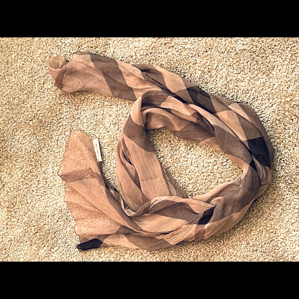 Burberry Nova Check lightweight summer scarf